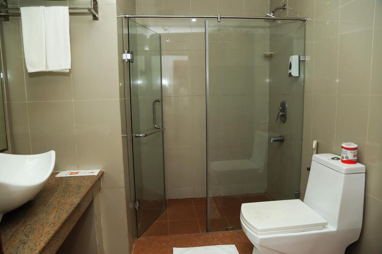 Tilko City Hotel Jaffna Kültér fotó