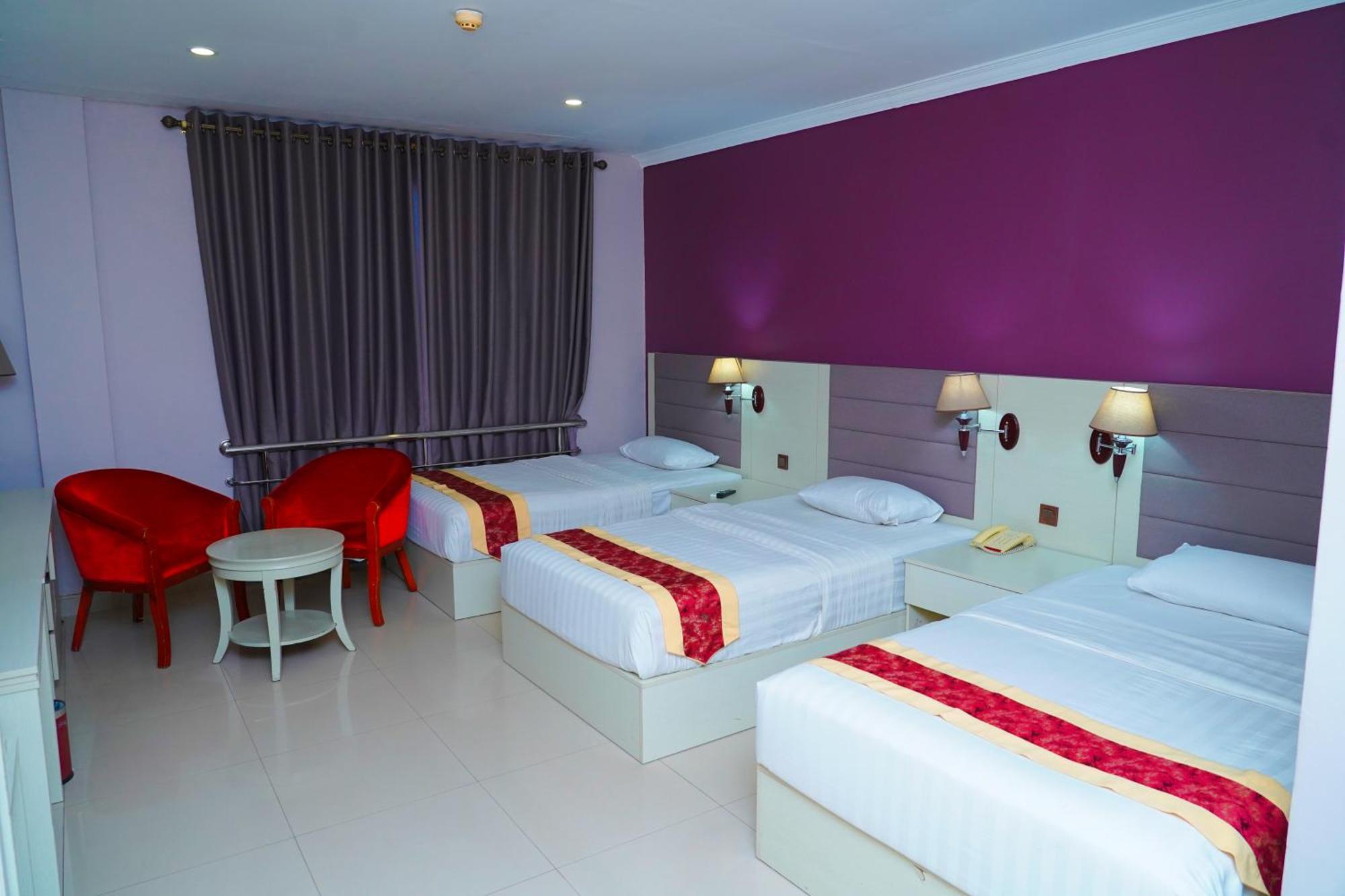 Tilko City Hotel Jaffna Kültér fotó