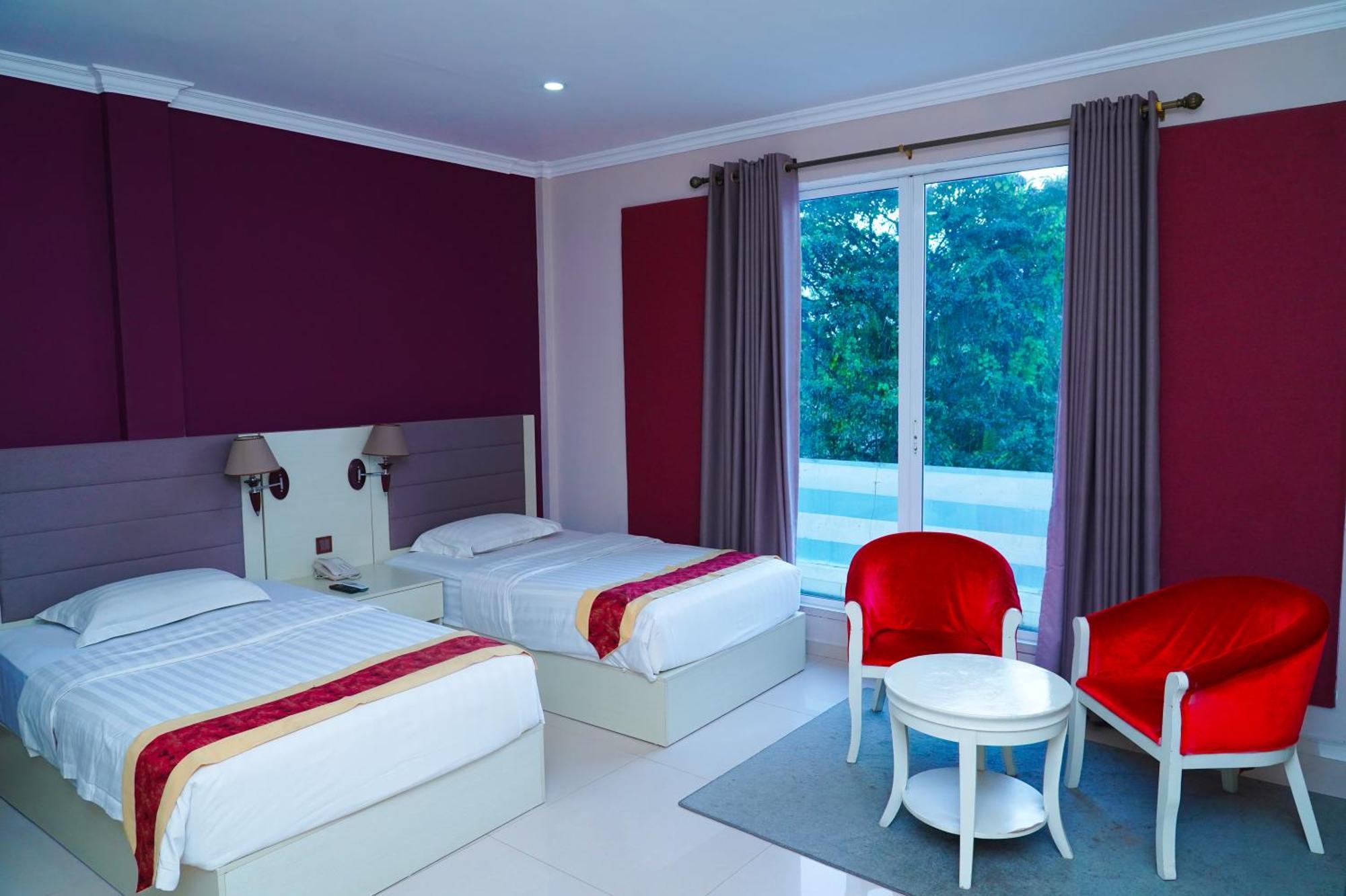 Tilko City Hotel Jaffna Kültér fotó
