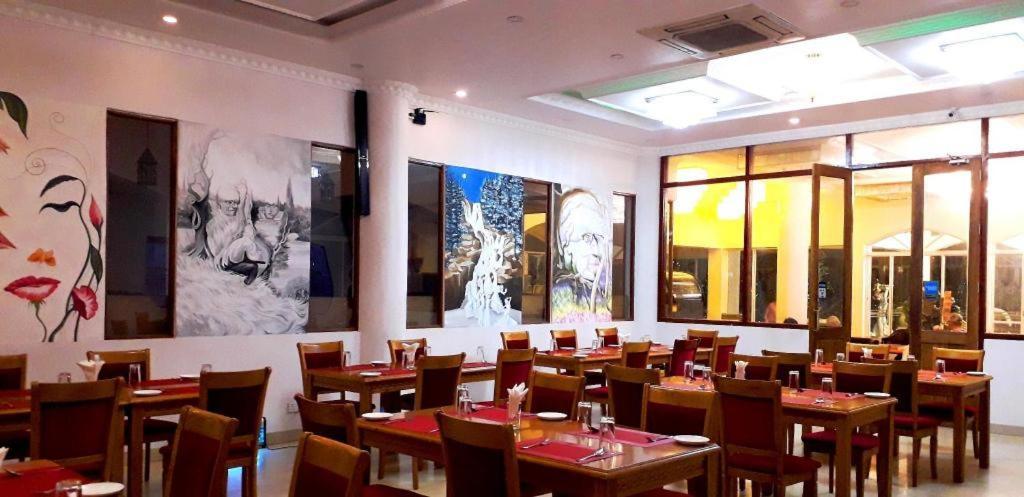 Tilko City Hotel Jaffna Kültér fotó