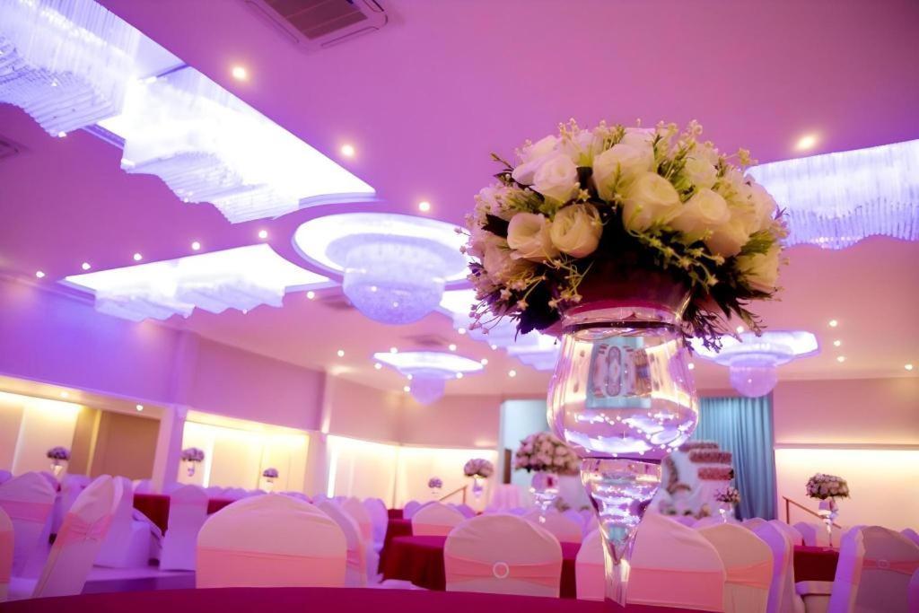 Tilko City Hotel Jaffna Kültér fotó